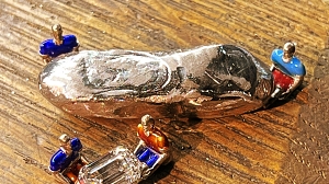Lingotto di platino grezzo